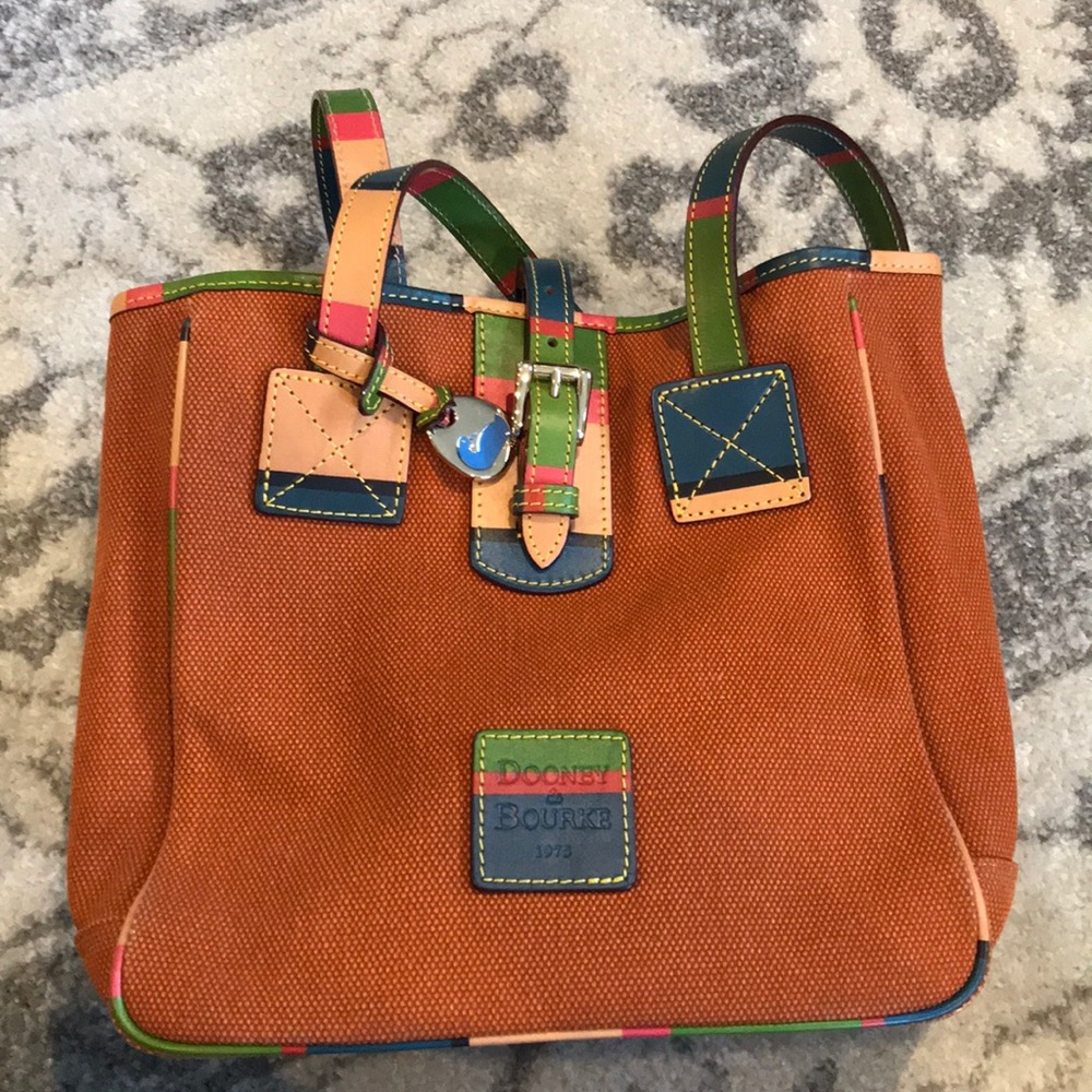 Dooney and Bourke shoulder bag